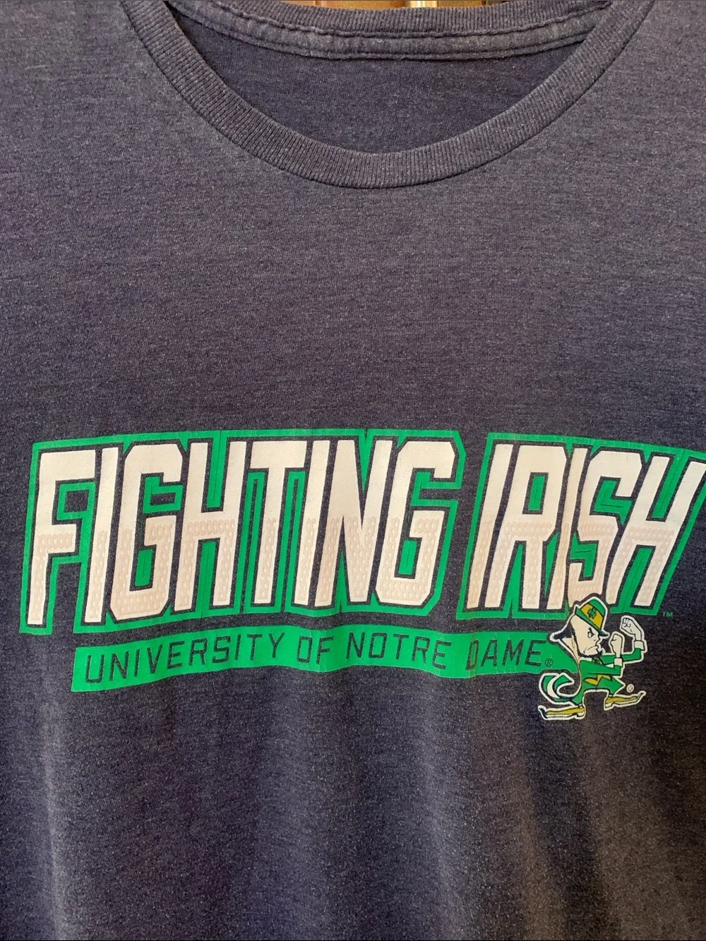 Notre Dame Fighting Irish Graphic Short Sleeve T-Shirt Men’s Women’s Large